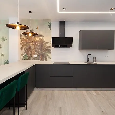 Apartamento Espectacular Piso En Nervion Sevilla